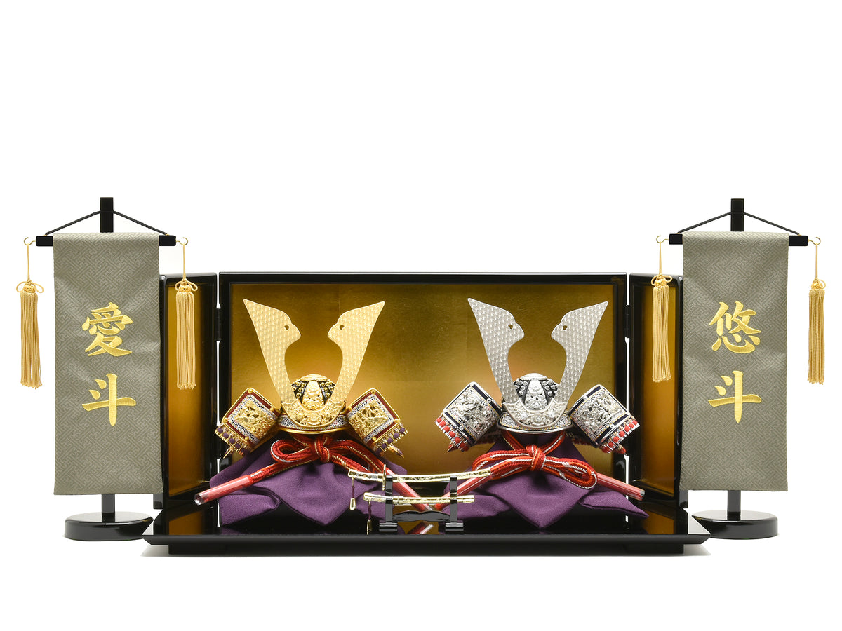 五月人形 / 双子用飾り / 金狼銀狼（momsオリジナル） – 人形の鯉徳