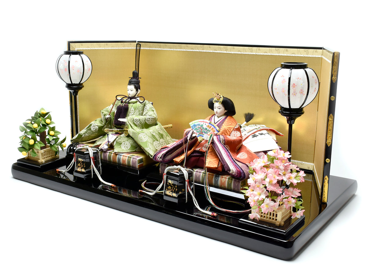 雛人形 / 望月龍翠 / 有職雛 正絹（緑×朱） – 人形の鯉徳 オンライン